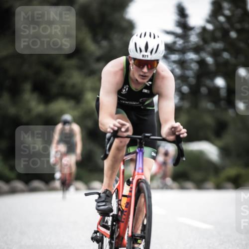 21.06.2026 - 29. Vierlanden-Triathlon H.Heesch http://msf.ph/oto/9859959 21.06.2026 12:06:28 Radfahren 754, 833, 909, 920, 959, 970, 971 meine-sportfotos.de