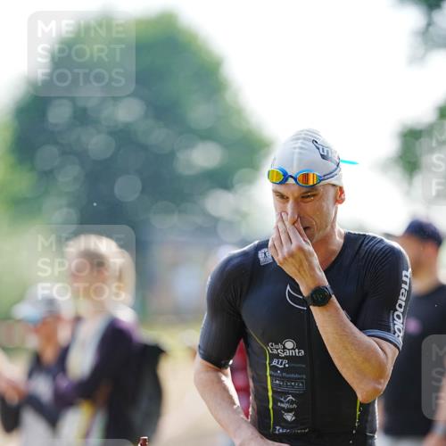 21.06.2026 - 29. Vierlanden-Triathlon LAZAROV Photography http://msf.ph/oto/9859986 21.06.2026 08:38:05 Schwimmen 13, 37 meine-sportfotos.de