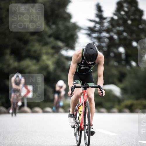 21.06.2026 - 29. Vierlanden-Triathlon H.Heesch http://msf.ph/oto/9859991 21.06.2026 12:06:30 Radfahren 754, 833, 909, 920, 959, 970, 971 meine-sportfotos.de