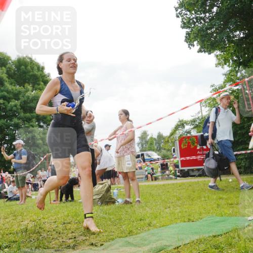 21.06.2026 - 29. Vierlanden-Triathlon LAZAROV Photography http://msf.ph/oto/9860011 21.06.2026 11:24:20 Schwimmen 869 meine-sportfotos.de