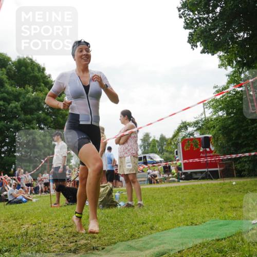 21.06.2026 - 29. Vierlanden-Triathlon LAZAROV Photography http://msf.ph/oto/9860021 21.06.2026 11:24:33 Schwimmen 818, 831, 837, 840, 859, 903 meine-sportfotos.de