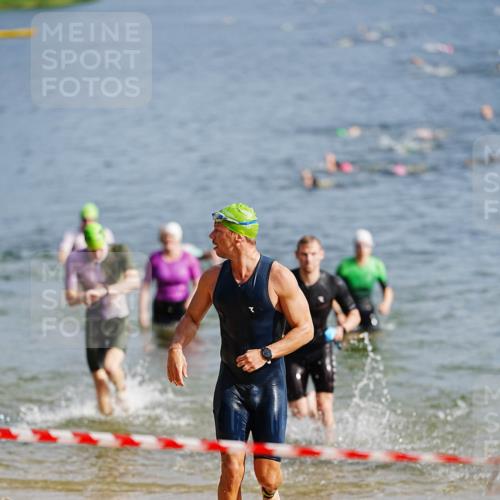 21.06.2026 - 29. Vierlanden-Triathlon LAZAROV Photography http://msf.ph/oto/9860038 21.06.2026 08:38:15 Schwimmen 13, 45, 76, 77 meine-sportfotos.de