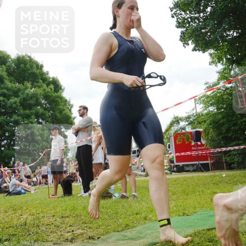 21.06.2026 - 29. Vierlanden-Triathlon LAZAROV Photography http://msf.ph/oto/9860042 21.06.2026 11:24:38 Schwimmen 818, 831, 837, 840, 852, 859, 888, 903 meine-sportfotos.de