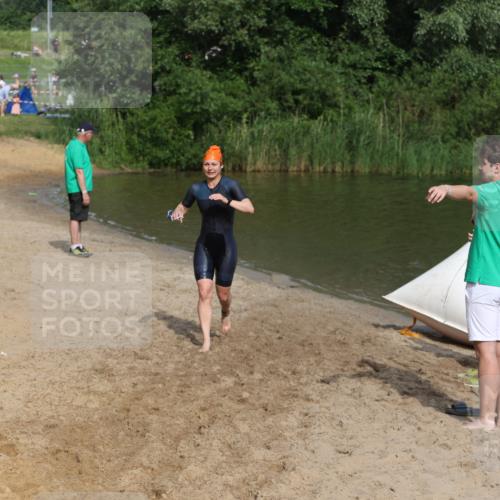 21.06.2026 - 29. Vierlanden-Triathlon Andreas Tolksdorf http://msf.ph/oto/9860076 21.06.2026 09:08:47 Schwimmen 221 meine-sportfotos.de