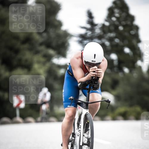 21.06.2026 - 29. Vierlanden-Triathlon H.Heesch http://msf.ph/oto/9860087 21.06.2026 12:06:34 Radfahren 804, 909, 920, 959, 970 meine-sportfotos.de