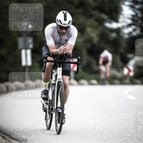 21.06.2026 - 29. Vierlanden-Triathlon H.Heesch http://msf.ph/oto/9860117 21.06.2026 12:06:38 Radfahren 786, 804, 947, 951 meine-sportfotos.de