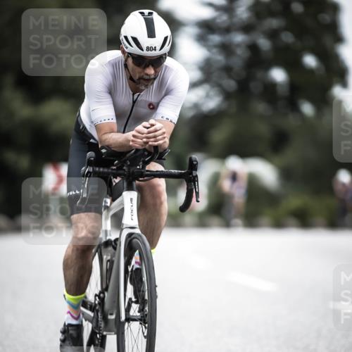 21.06.2026 - 29. Vierlanden-Triathlon H.Heesch http://msf.ph/oto/9860135 21.06.2026 12:06:39 Radfahren 786, 804, 834, 947, 951 meine-sportfotos.de