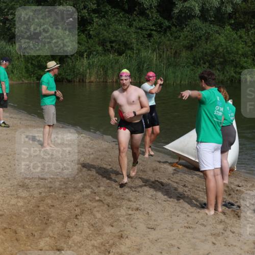 21.06.2026 - 29. Vierlanden-Triathlon Andreas Tolksdorf http://msf.ph/oto/9860144 21.06.2026 09:09:27 Schwimmen 291 meine-sportfotos.de