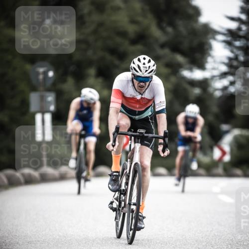 21.06.2026 - 29. Vierlanden-Triathlon H.Heesch http://msf.ph/oto/9860147 21.06.2026 12:06:42 Radfahren 281, 771, 786, 804, 834, 856, 861, 911, 914, 947, 951 meine-sportfotos.de