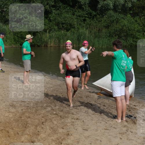 21.06.2026 - 29. Vierlanden-Triathlon Andreas Tolksdorf http://msf.ph/oto/9860151 21.06.2026 09:09:27 Schwimmen 291 meine-sportfotos.de