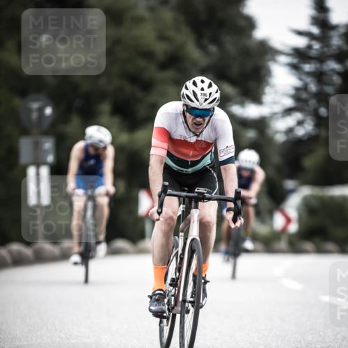21.06.2026 - 29. Vierlanden-Triathlon H.Heesch http://msf.ph/oto/9860154 21.06.2026 12:06:43 Radfahren 281, 771, 786, 834, 856, 861, 911, 914, 947, 951, 974 meine-sportfotos.de