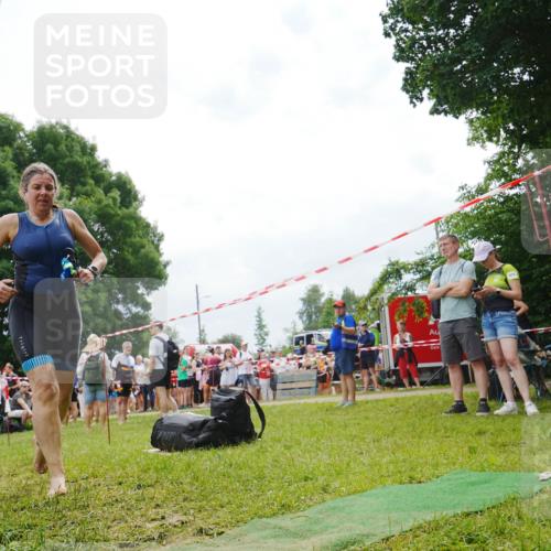21.06.2026 - 29. Vierlanden-Triathlon LAZAROV Photography http://msf.ph/oto/9860156 21.06.2026 11:38:59 Schwimmen 836 meine-sportfotos.de