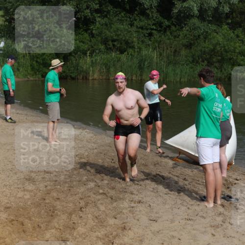 21.06.2026 - 29. Vierlanden-Triathlon Andreas Tolksdorf http://msf.ph/oto/9860163 21.06.2026 09:09:27 Schwimmen 291 meine-sportfotos.de