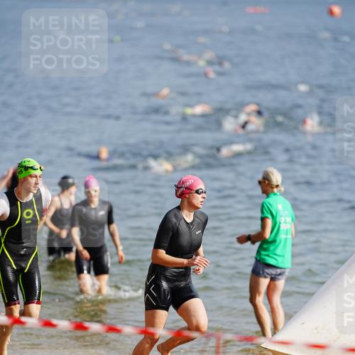 21.06.2026 - 29. Vierlanden-Triathlon LAZAROV Photography http://msf.ph/oto/9860166 21.06.2026 08:38:48 Schwimmen 60 meine-sportfotos.de
