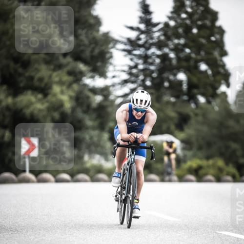 21.06.2026 - 29. Vierlanden-Triathlon H.Heesch http://msf.ph/oto/9860169 21.06.2026 12:06:44 Radfahren 281, 771, 786, 834, 856, 861, 911, 914, 947, 951, 974 meine-sportfotos.de