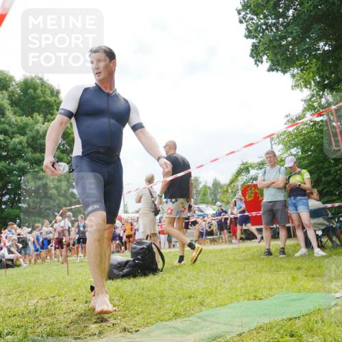 21.06.2026 - 29. Vierlanden-Triathlon LAZAROV Photography http://msf.ph/oto/9860178 21.06.2026 11:40:19 Schwimmen 796 meine-sportfotos.de