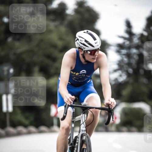 21.06.2026 - 29. Vierlanden-Triathlon H.Heesch http://msf.ph/oto/9860182 21.06.2026 12:06:44 Radfahren 281, 771, 786, 834, 856, 861, 911, 914, 947, 951, 974 meine-sportfotos.de