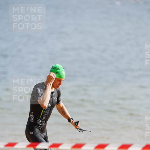 21.06.2026 - 29. Vierlanden-Triathlon LAZAROV Photography http://msf.ph/oto/9860189 21.06.2026 08:39:01 Schwimmen 60, 61, 82 meine-sportfotos.de