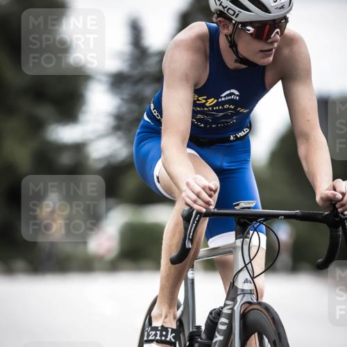 21.06.2026 - 29. Vierlanden-Triathlon H.Heesch http://msf.ph/oto/9860201 21.06.2026 12:06:45 Radfahren 281, 771, 786, 834, 856, 861, 889, 911, 914, 947, 951, 974 meine-sportfotos.de