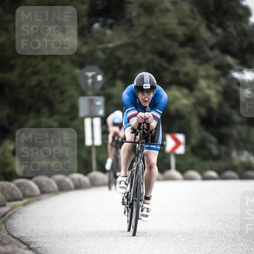21.06.2026 - 29. Vierlanden-Triathlon H.Heesch http://msf.ph/oto/9860245 21.06.2026 12:06:49 Radfahren 281, 739, 771, 834, 847, 856, 861, 889, 911, 914, 974 meine-sportfotos.de