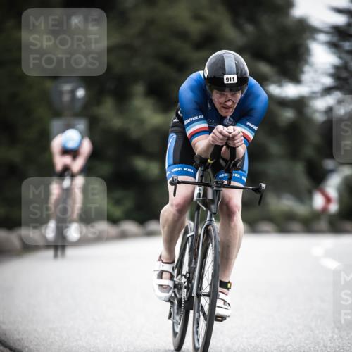 21.06.2026 - 29. Vierlanden-Triathlon H.Heesch http://msf.ph/oto/9860265 21.06.2026 12:06:49 Radfahren 281, 739, 771, 834, 847, 856, 861, 889, 911, 914, 974 meine-sportfotos.de
