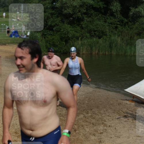 21.06.2026 - 29. Vierlanden-Triathlon Andreas Tolksdorf http://msf.ph/oto/9860294 21.06.2026 09:10:39 Schwimmen 267, 271, 274, 284, 293, 298, 301 meine-sportfotos.de