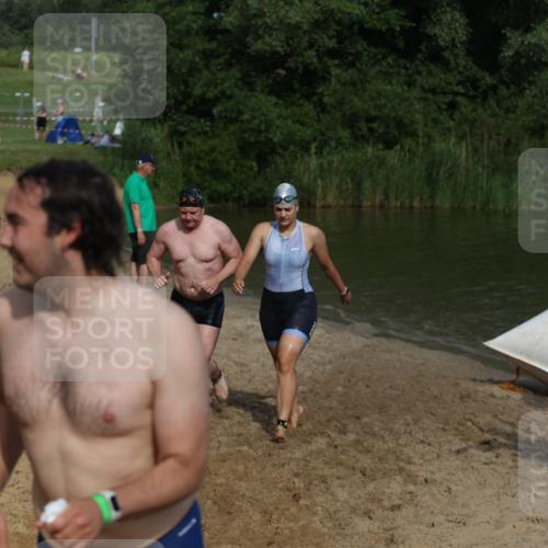 21.06.2026 - 29. Vierlanden-Triathlon Andreas Tolksdorf http://msf.ph/oto/9860305 21.06.2026 09:10:39 Schwimmen 267, 271, 274, 284, 293, 298, 301 meine-sportfotos.de