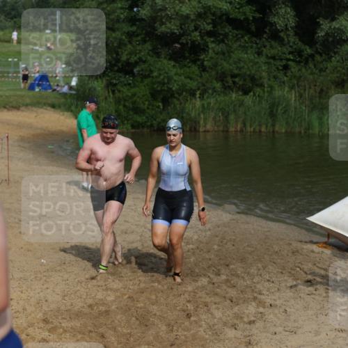 21.06.2026 - 29. Vierlanden-Triathlon Andreas Tolksdorf http://msf.ph/oto/9860320 21.06.2026 09:10:39 Schwimmen 267, 271, 274, 284, 293, 298, 301 meine-sportfotos.de