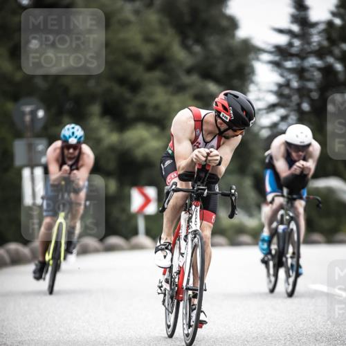 21.06.2026 - 29. Vierlanden-Triathlon H.Heesch http://msf.ph/oto/9860334 21.06.2026 12:06:59 Radfahren 638, 739, 768, 769, 847, 910, 946, 952, 953 meine-sportfotos.de