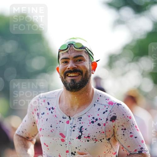 21.06.2026 - 29. Vierlanden-Triathlon LAZAROV Photography http://msf.ph/oto/9860339 21.06.2026 08:40:57 Schwimmen 18, 164 meine-sportfotos.de