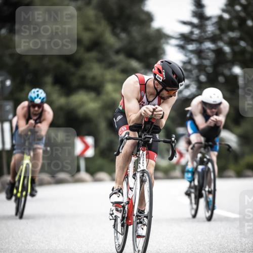 21.06.2026 - 29. Vierlanden-Triathlon H.Heesch http://msf.ph/oto/9860340 21.06.2026 12:06:59 Radfahren 638, 739, 768, 769, 847, 910, 946, 952, 953 meine-sportfotos.de