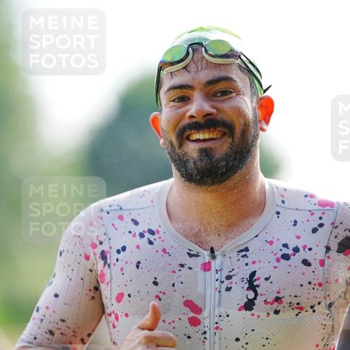 21.06.2026 - 29. Vierlanden-Triathlon LAZAROV Photography http://msf.ph/oto/9860342 21.06.2026 08:40:57 Schwimmen 18, 164 meine-sportfotos.de