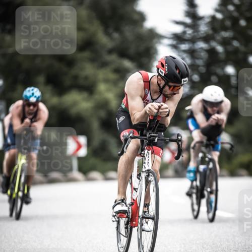 21.06.2026 - 29. Vierlanden-Triathlon H.Heesch http://msf.ph/oto/9860343 21.06.2026 12:06:59 Radfahren 638, 739, 768, 769, 847, 910, 946, 952, 953 meine-sportfotos.de