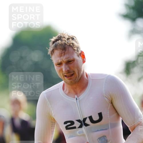21.06.2026 - 29. Vierlanden-Triathlon LAZAROV Photography http://msf.ph/oto/9860347 21.06.2026 08:40:59 Schwimmen 18, 129, 164 meine-sportfotos.de