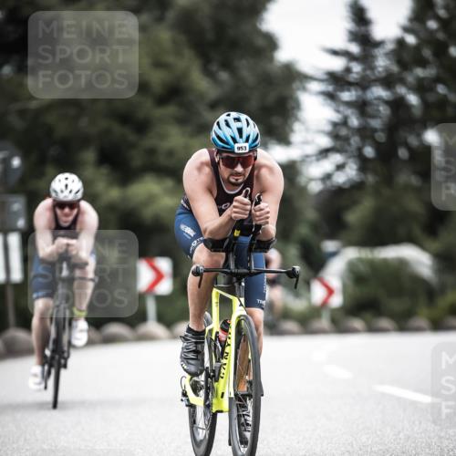 21.06.2026 - 29. Vierlanden-Triathlon H.Heesch http://msf.ph/oto/9860359 21.06.2026 12:07:00 Radfahren 638, 739, 768, 769, 847, 910, 946, 952, 953 meine-sportfotos.de