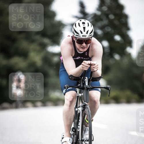 21.06.2026 - 29. Vierlanden-Triathlon H.Heesch http://msf.ph/oto/9860379 21.06.2026 12:07:01 Radfahren 638, 712, 768, 769, 910, 946, 952, 953 meine-sportfotos.de