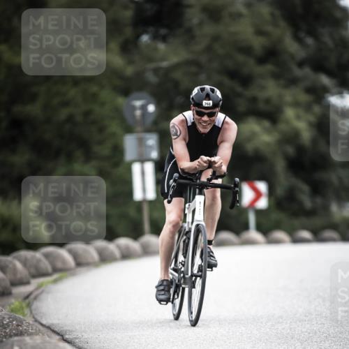 21.06.2026 - 29. Vierlanden-Triathlon H.Heesch http://msf.ph/oto/9860389 21.06.2026 12:07:04 Radfahren 668, 712, 768, 952 meine-sportfotos.de
