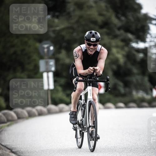 21.06.2026 - 29. Vierlanden-Triathlon H.Heesch http://msf.ph/oto/9860398 21.06.2026 12:07:04 Radfahren 668, 712, 768, 952 meine-sportfotos.de