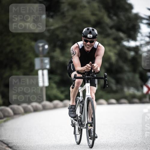 21.06.2026 - 29. Vierlanden-Triathlon H.Heesch http://msf.ph/oto/9860400 21.06.2026 12:07:04 Radfahren 668, 712, 768, 952 meine-sportfotos.de