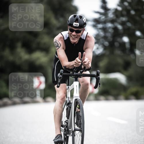 21.06.2026 - 29. Vierlanden-Triathlon H.Heesch http://msf.ph/oto/9860417 21.06.2026 12:07:05 Radfahren 668, 712, 768 meine-sportfotos.de
