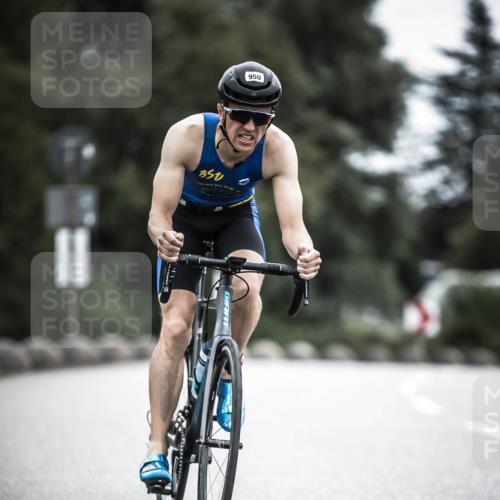 21.06.2026 - 29. Vierlanden-Triathlon H.Heesch http://msf.ph/oto/9860478 21.06.2026 12:07:14 Radfahren 634, 668, 923, 950 meine-sportfotos.de