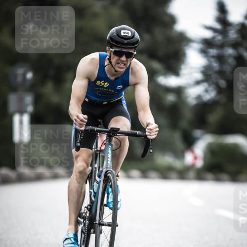 21.06.2026 - 29. Vierlanden-Triathlon H.Heesch http://msf.ph/oto/9860480 21.06.2026 12:07:14 Radfahren 634, 668, 923, 950 meine-sportfotos.de