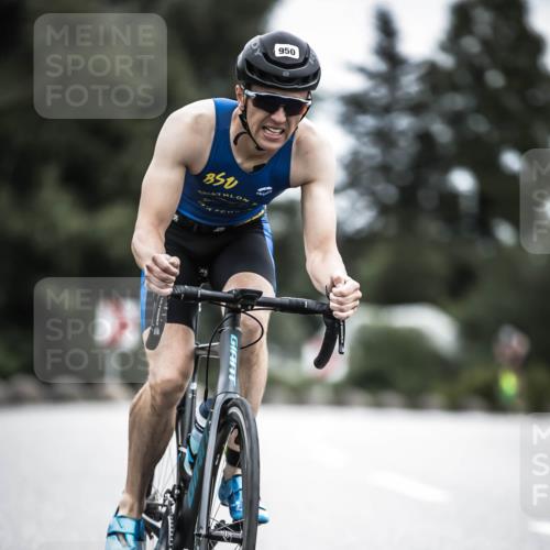 21.06.2026 - 29. Vierlanden-Triathlon H.Heesch http://msf.ph/oto/9860486 21.06.2026 12:07:14 Radfahren 634, 668, 923, 950 meine-sportfotos.de