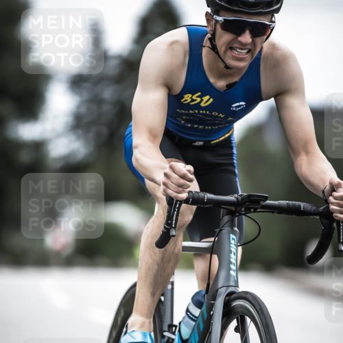 21.06.2026 - 29. Vierlanden-Triathlon H.Heesch http://msf.ph/oto/9860500 21.06.2026 12:07:15 Radfahren 634, 668, 923, 943, 950 meine-sportfotos.de