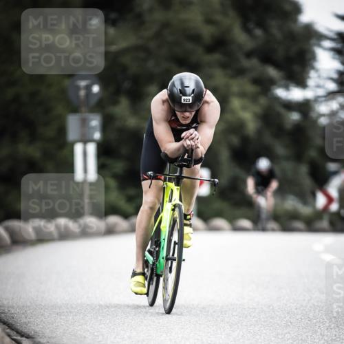 21.06.2026 - 29. Vierlanden-Triathlon H.Heesch http://msf.ph/oto/9860514 21.06.2026 12:07:19 Radfahren 634, 790, 923, 926, 934, 935, 943, 962, 967 meine-sportfotos.de