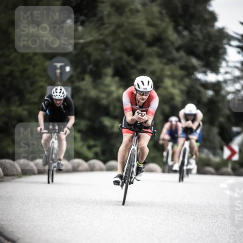 21.06.2026 - 29. Vierlanden-Triathlon H.Heesch http://msf.ph/oto/9860543 21.06.2026 12:07:22 Radfahren 790, 912, 923, 926, 933, 934, 935, 943, 962, 967 meine-sportfotos.de