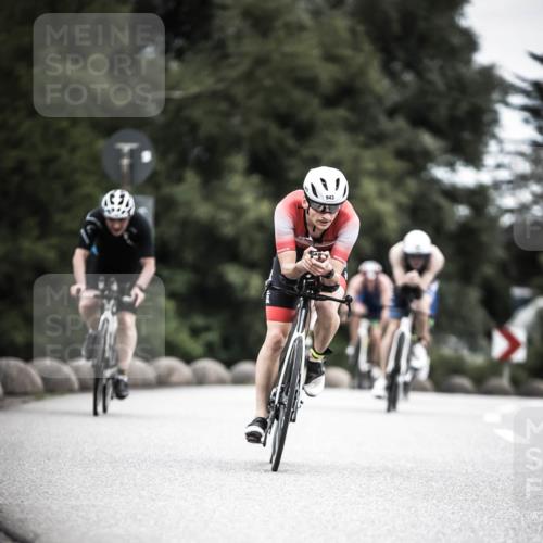 21.06.2026 - 29. Vierlanden-Triathlon H.Heesch http://msf.ph/oto/9860548 21.06.2026 12:07:22 Radfahren 790, 912, 923, 926, 933, 934, 935, 943, 962, 967 meine-sportfotos.de