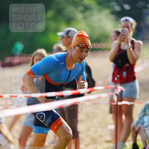 21.06.2026 - 29. Vierlanden-Triathlon LAZAROV Photography http://msf.ph/oto/9860593 21.06.2026 08:42:34 Schwimmen 43, 148 meine-sportfotos.de