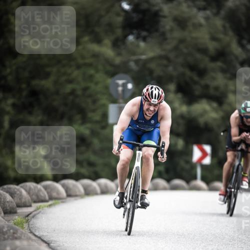 21.06.2026 - 29. Vierlanden-Triathlon H.Heesch http://msf.ph/oto/9860596 21.06.2026 12:07:25 Radfahren 670, 757, 790, 908, 912, 924, 926, 933, 934, 935, 938, 943, 962, 967 meine-sportfotos.de
