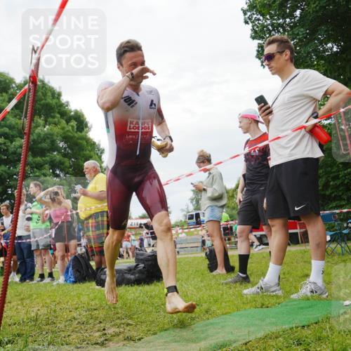 21.06.2026 - 29. Vierlanden-Triathlon LAZAROV Photography http://msf.ph/oto/9860600 21.06.2026 12:02:46 Schwimmen 908, 921, 923, 926, 933, 943, 945, 960, 962, 969, 977 meine-sportfotos.de
